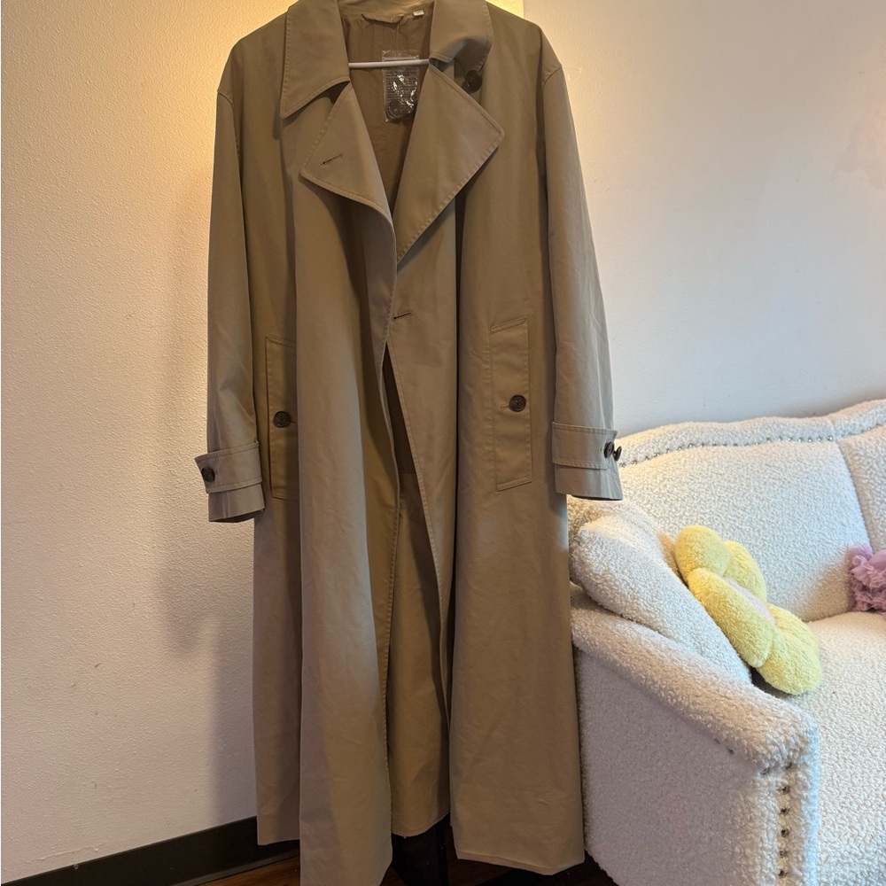 Uniqlo Beige Trench Coat